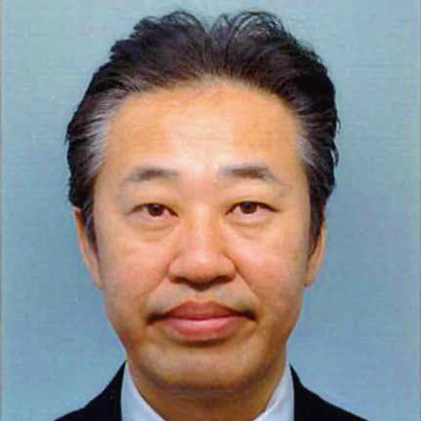 c073渡辺友博_顔写真個人）@2x